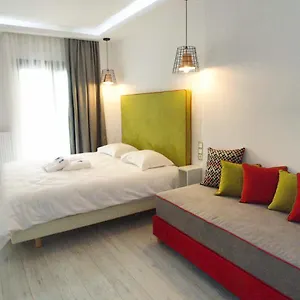 https://white-bottle-superior-apartments.hotelschalkidiki.net